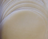 余った餃子 の皮でギョウザチップ♡のり塩作り方1写真