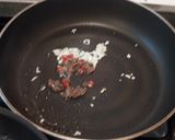 蕗の薹とアンチョビのペペロンチーノ作り方3写真