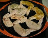 簡単すぎてごめん～　鶏手羽スパイス焼き！作り方2写真