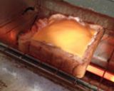 目玉焼きとチーズのトースト！作り方3写真