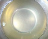 ゆで鶏の茹で汁で～ ふわふわ卵スープ作り方1写真