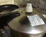簡単...骨付き豚すね肉の 激うまスープ作り方10写真