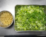 作り置き★ちょっと濃いめの粗挽き肉味噌作り方1写真