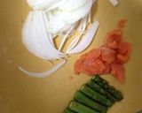 鮭とアスパラのクリームパスタ作り方1写真