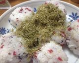 ＊カリカリ梅ととろろ昆布のおにぎり＊作り方3写真