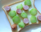 ブロ茎・ウインナ・トマトのカレートースト作り方4写真