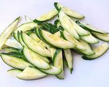 味付けは醤油だけ！水菜と沢庵のツナ炒め作り方1写真
