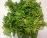 簡単おいしい♪セロリと鶏胸肉のスープ作り方3写真