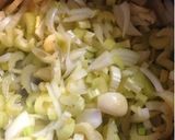 簡単おいしい♪セロリと鶏胸肉のスープ作り方7写真