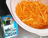 さば缶で栄養価up❣にんじんしりしり作り方1写真