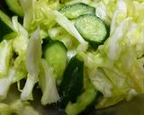 液体塩麹の浅漬け(きゅうり＆キャベツ)作り方4写真