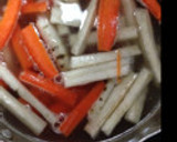 節約☆切り落とし豚肉で野菜の肉巻き作り方1写真