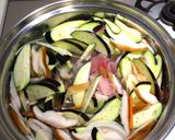 生姜が決め手！野菜たっぷり豚つけ汁うどん作り方2写真