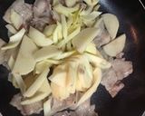 セロリとジャガ芋と豚肉とろ〜り中華風炒め作り方5写真