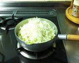 もう一品!!簡単キャベツとコンビーフ炒め作り方1写真