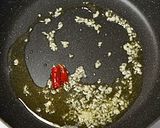 春味♪ホタルイカと菜の花のペペロンチーノ作り方4写真