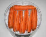 わずか半日☆食品乾燥機で割り干しニンジン作り方2写真