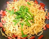 沖縄そばで!絶品塩焼きそば作り方5写真