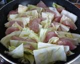 鶏肉と春キャベツのミルフィーユ煮込み作り方3写真