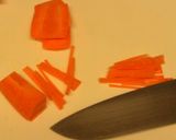 お弁当や あと一品に！人参のたらこ炒め作り方1写真
