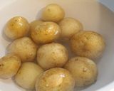 超簡単！「新じゃがのまるまる素揚げ」作り方1写真