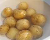 超簡単！「新じゃがのまるまる素揚げ」作り方1写真