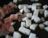 カブたっぷり!クリーミーフライパンパスタ作り方2写真
