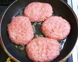 ハンバーグステーキ★おろし玉ねぎソース作り方7写真