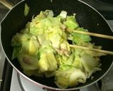 めちゃうま！ハマグリキャベツのワイン蒸し作り方3写真