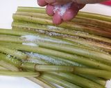 伝統の味　ふきの素朴煮作り方1写真