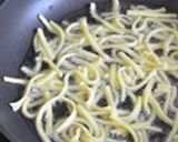 Frohe Ostern 蜂蜜味の鳥巣作り方3写真