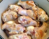 鶏手羽元と大根と卵の煮物作り方4写真