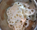 簡単！れんこんと挽肉のきんぴら作り方1写真