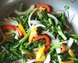 かき菜と新玉ねぎの彩り春パスタ作り方4写真