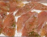 冷めても美味しい!塩麹そぎ切り胸肉カツ作り方1写真