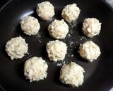 【鍋に】ふんわり焼つくね～はんぺん入り～作り方5写真