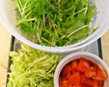 旨胡麻だれで♡野菜いっぱいサラダうどん作り方1写真