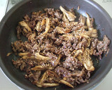 お弁当に✿醤油麹で牛肉と舞茸の旨炒め☆作り方5写真