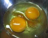 《鶏とたまご》彩り✿親子ロール作り方1写真