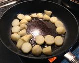 サーモンとじゃがいもの炒め物作り方5写真