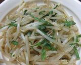 モヤシだけ！大葉にんにく醤油で煮浸し？作り方2写真