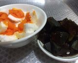ゴーヤの塩漬け卵と皮蛋煮込み作り方1写真