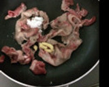 豚肉生姜焼き ひとり暮らしの娘へ作り方2写真