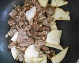 茹でたタケノコと牛細切れ肉の炒め物作り方13写真