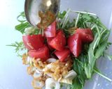 水菜と竹輪とトマトの和サラダ♪作り方4写真