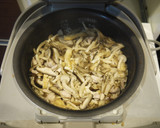 きのこと鶏肉の炊き込みごはん作り方8写真