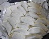 ちょっとひと手間でとっても美味しい餃子★作り方8写真