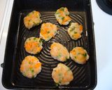 手作り離乳食＊鶏肉ハンバーグ作り方3写真