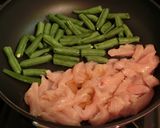 さやいんげんと鶏胸肉の紅生姜炒め作り方5写真