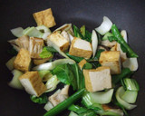 ご飯が進む♪厚揚げと野菜の簡単中華炒め作り方3写真